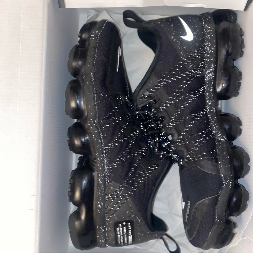 Nike air vapor max run utility